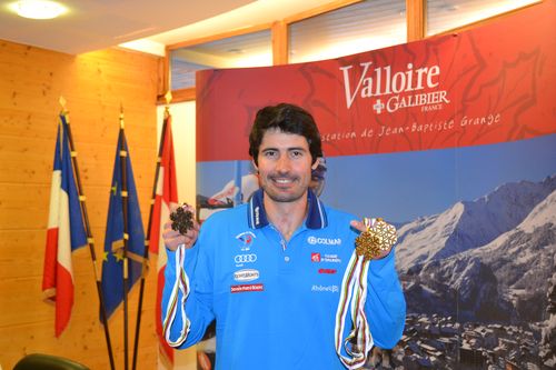 JB-Grange et ses medailles d or-Ski-Blogreporter